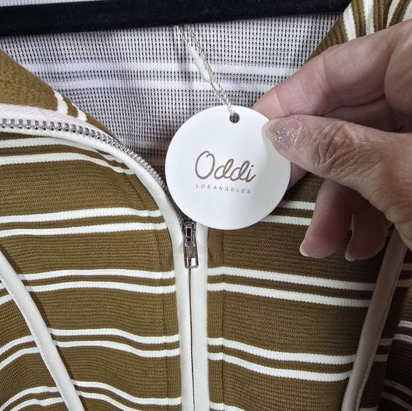 #0464 1XL ODDI Golden Olive 2 Pc Set: Top & Shorts, 26-28"ptp 16-25"ElasticWaist - Picture 4 of 16